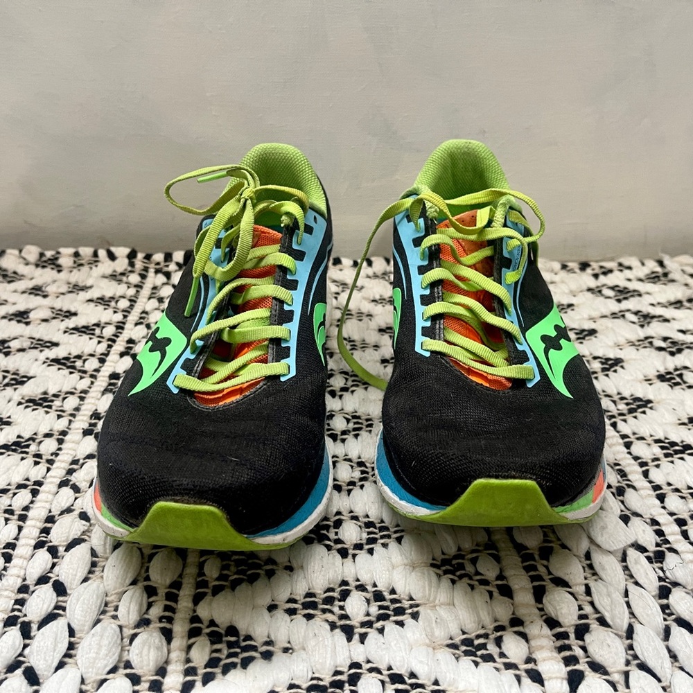Saucony men’s endorphin speed S205